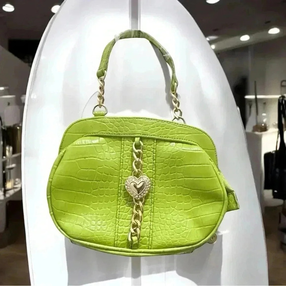 096 Unbranded | NWOT Lime Green Mini Bag with Chain (Size OS) - Picture 1 of 8